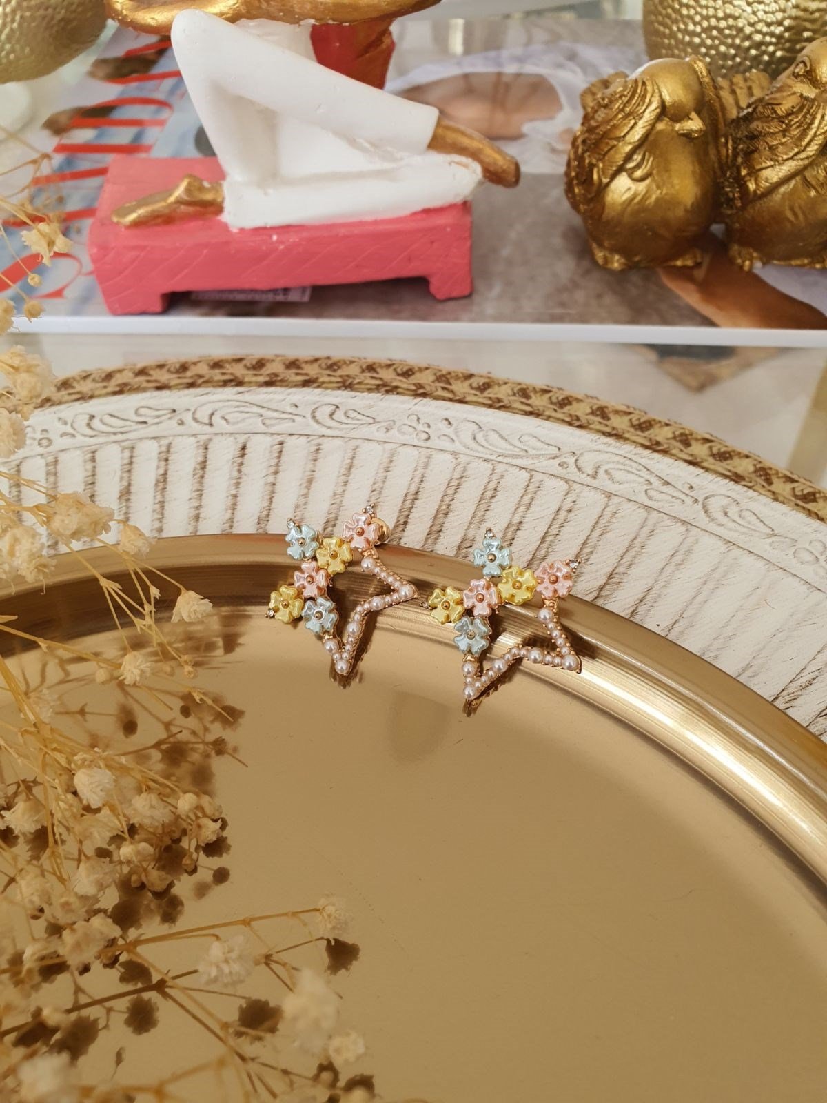 Renkli Mineli Yıldız Küpe Gold