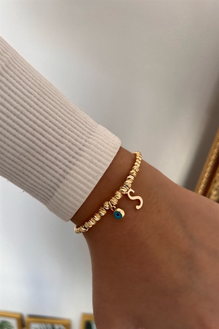 S Harf ve Nazar Sallantılı Dorika Bileklik Gold