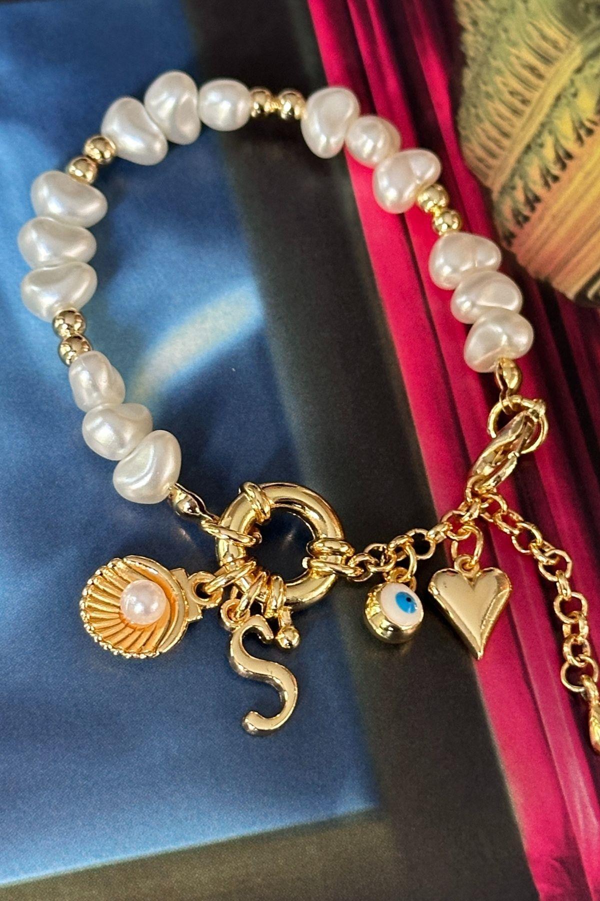 S Harfli İnci Model İstiridye,Nazar ve Kalp Sallantılı Tasarım Bileklik