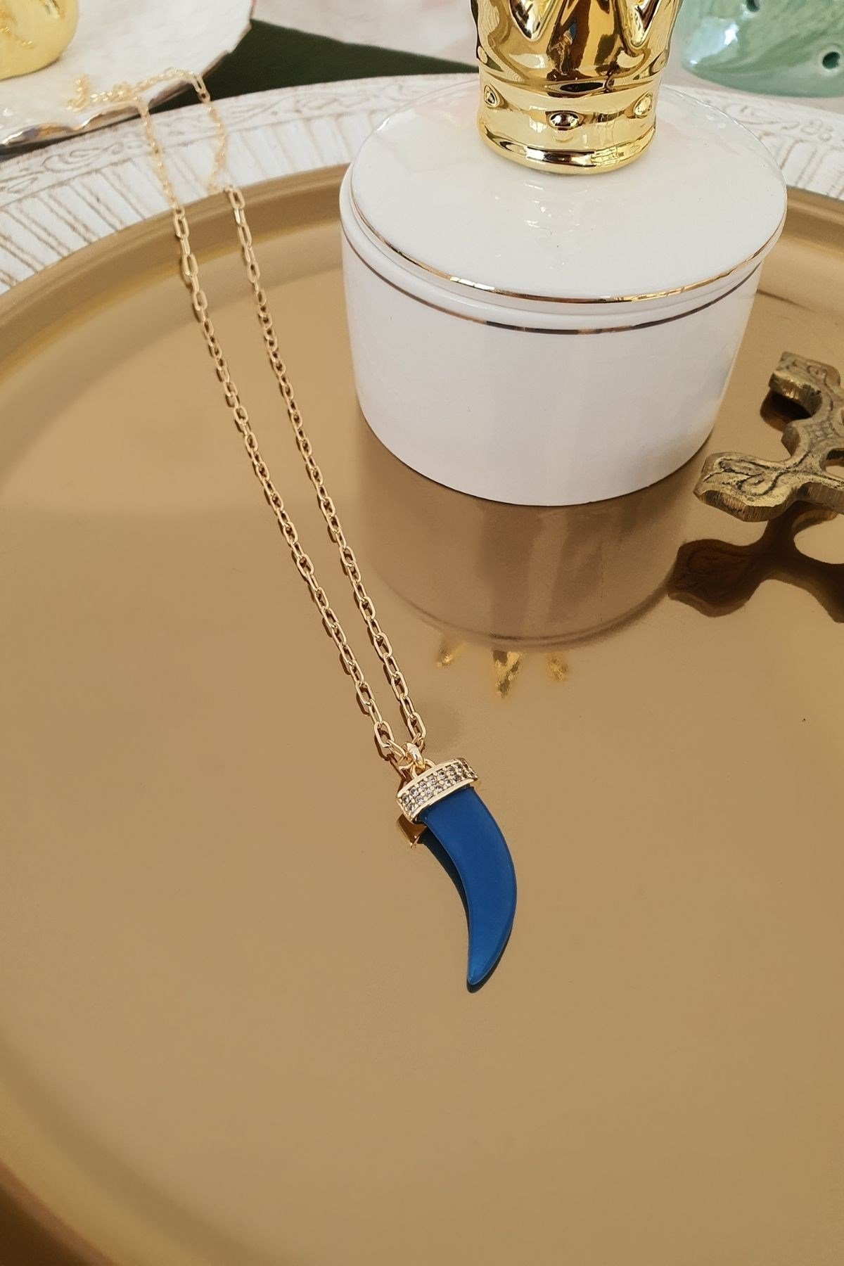 Saks Mavisi Zirkon Taşlı Vintage Kolye Gold
