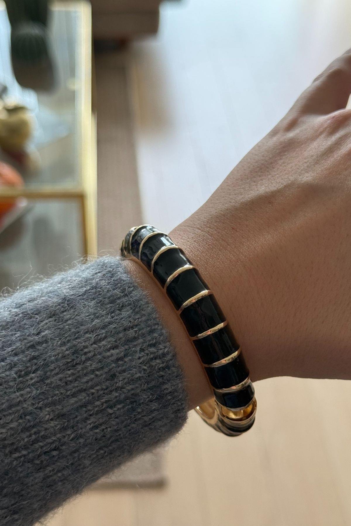 Siyah Gold Detaylı Bilezik