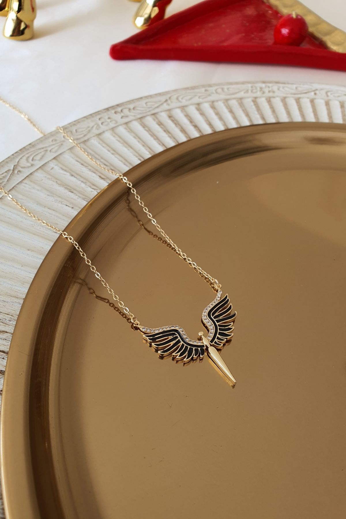 Siyah Mine Boyamalı Mikail Model Kolye Gold