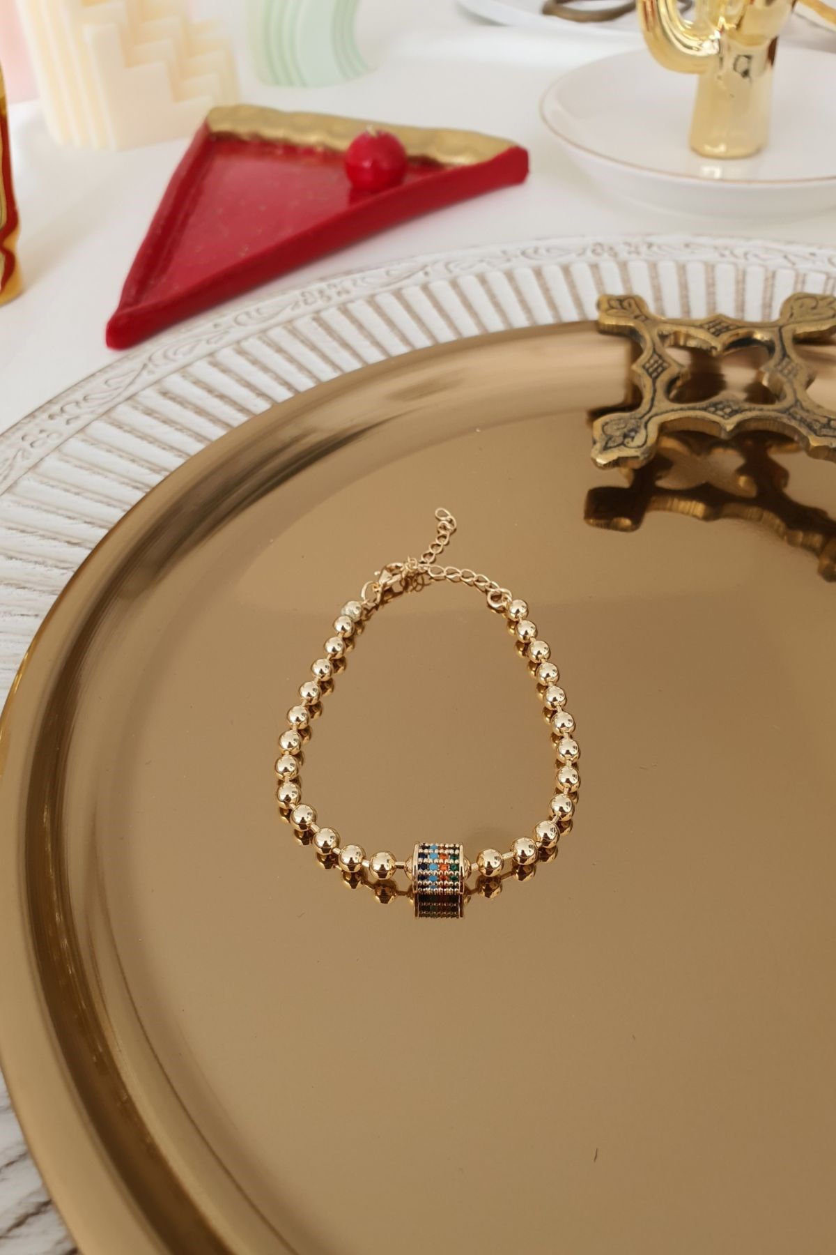 Topçuk Model Ortası Zirkon Taşlı Künye Gold