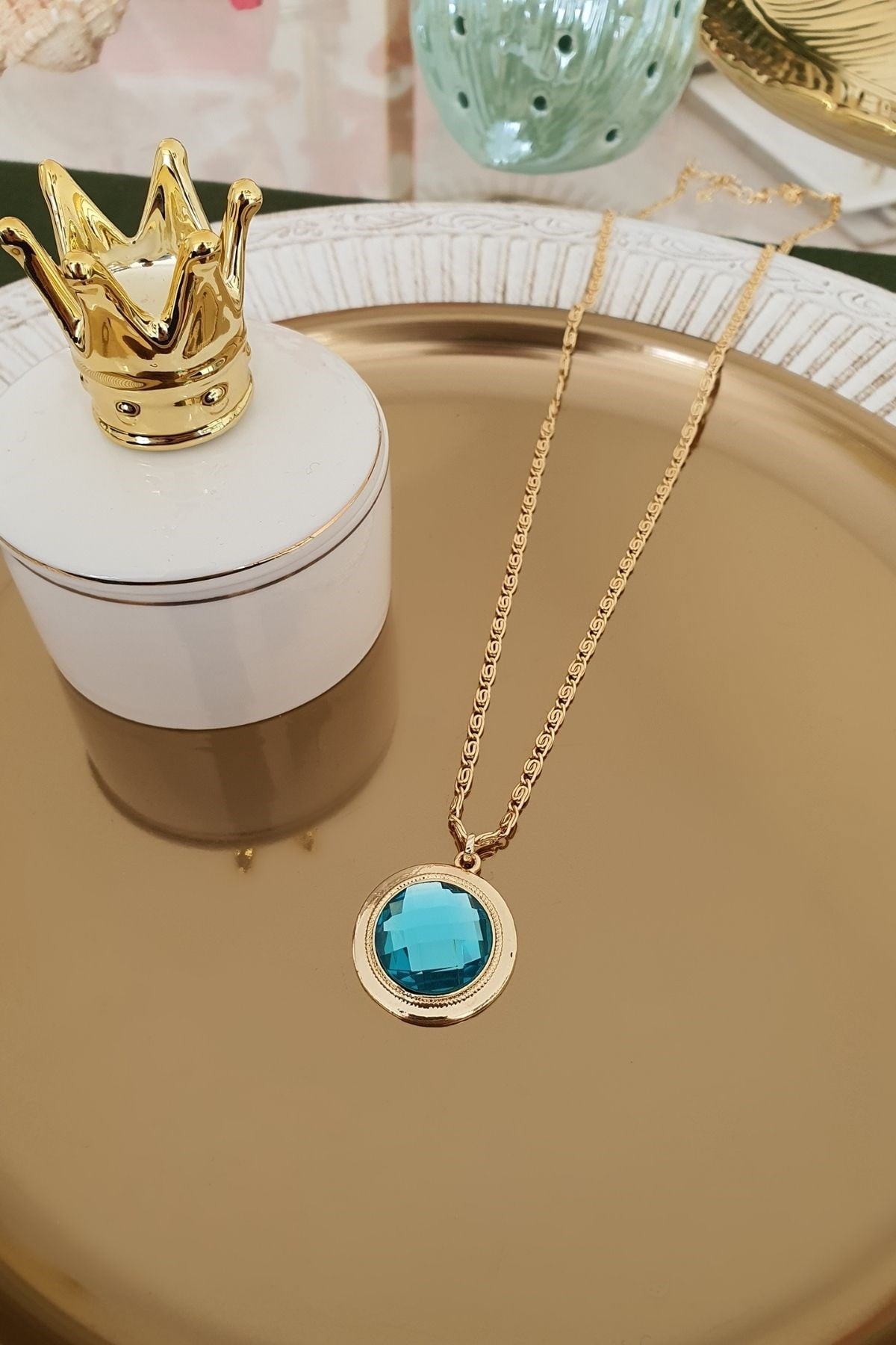 Turkuaz Fasetli Taş Model Daire Kolye Gold