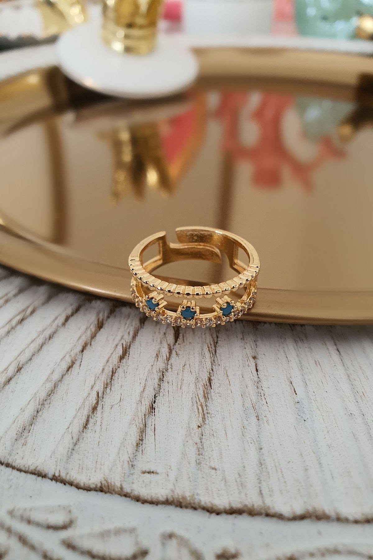 Turkuaz Zirkon Taşlı Sıralı Yüzük Gold