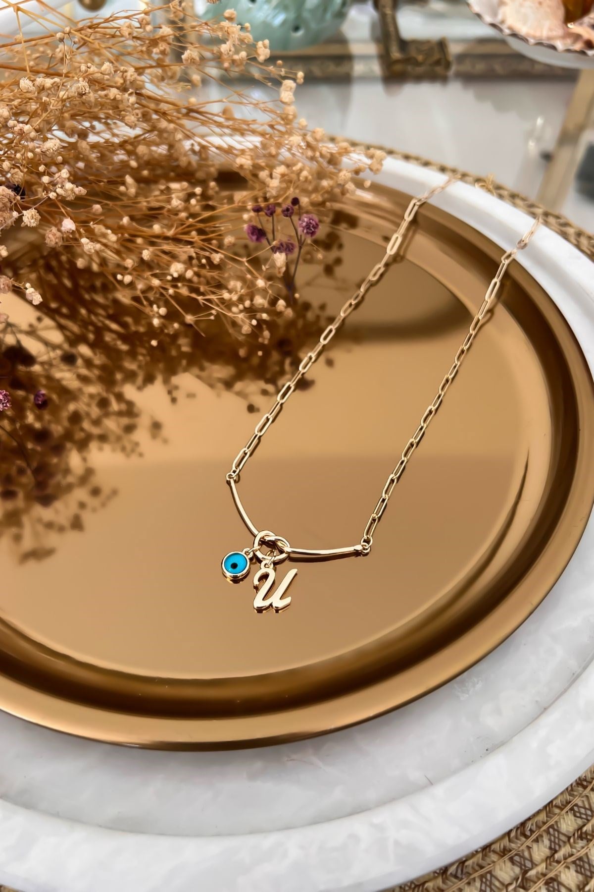 U Harfli ve Nazar Sallantılı Düğüm Kolye Gold
