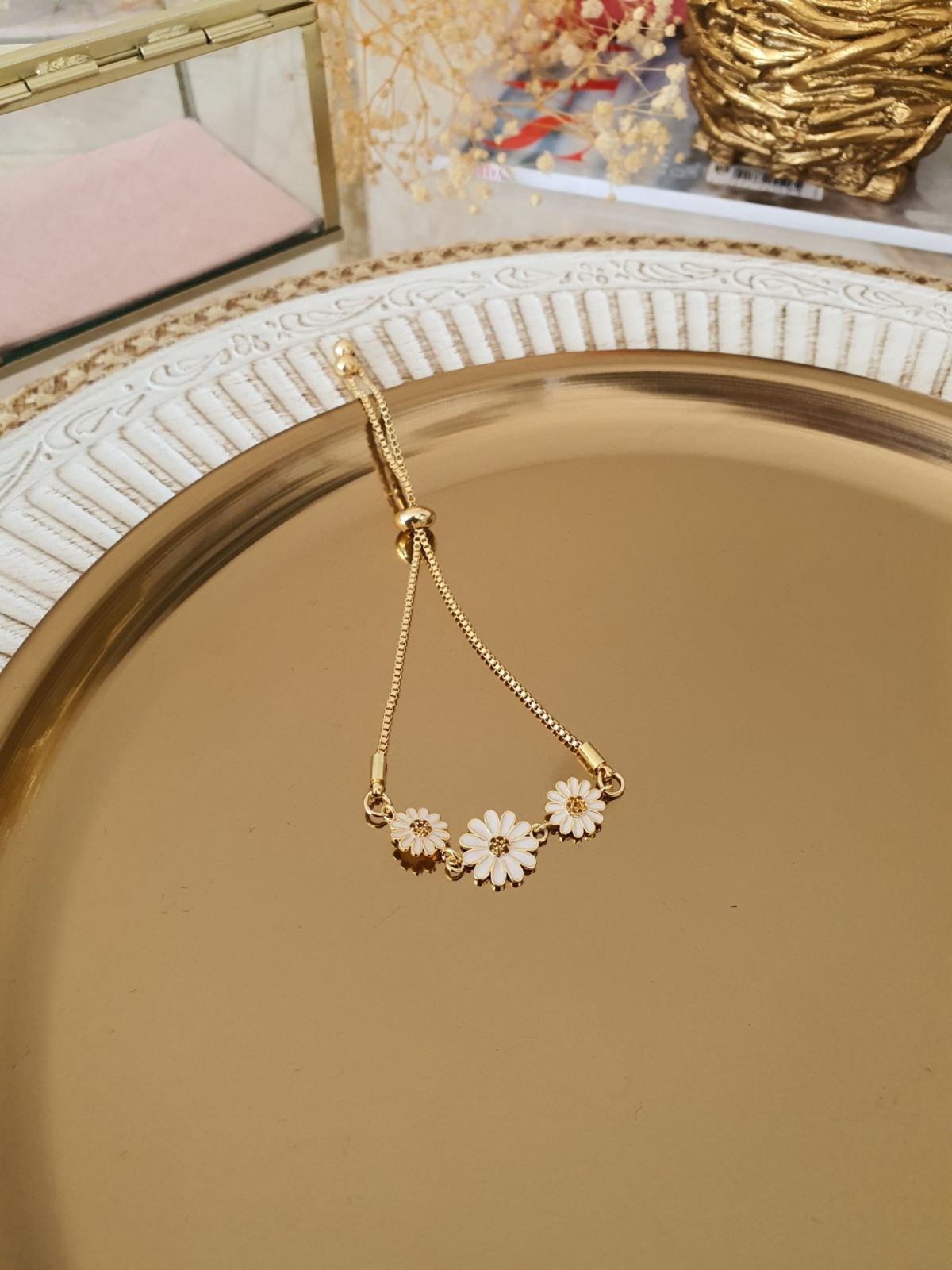 Üçlü Papatya Model Asansör Ayarlı Bileklik Gold