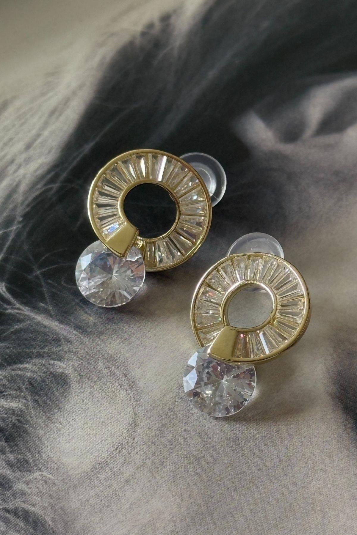 Vip Baget Taş Daire Model Taş Sallantılı Küpe