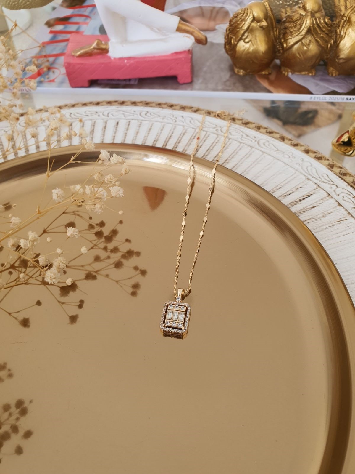 Vip Baget Zirkon Taşlı Kare Kolye Gold