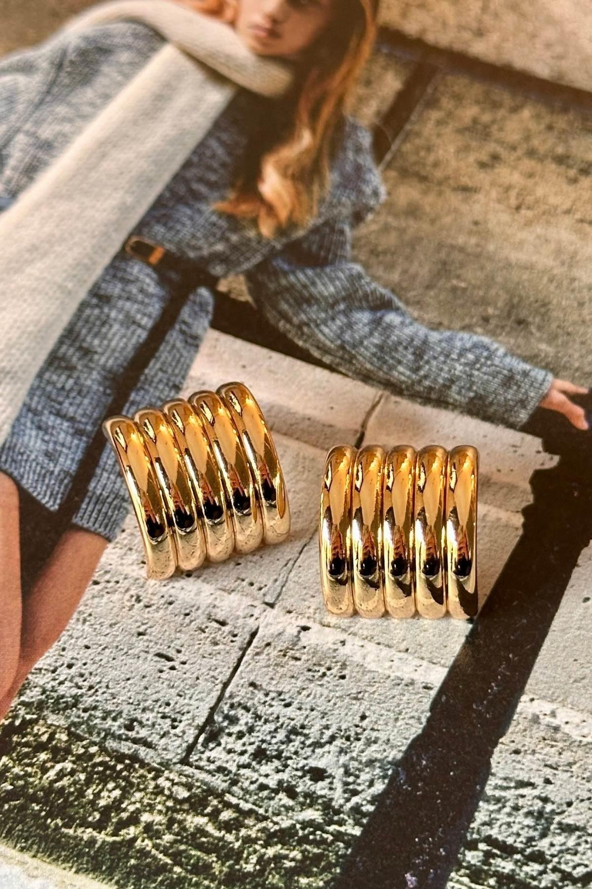 Vip Dört Şeritli Küpe