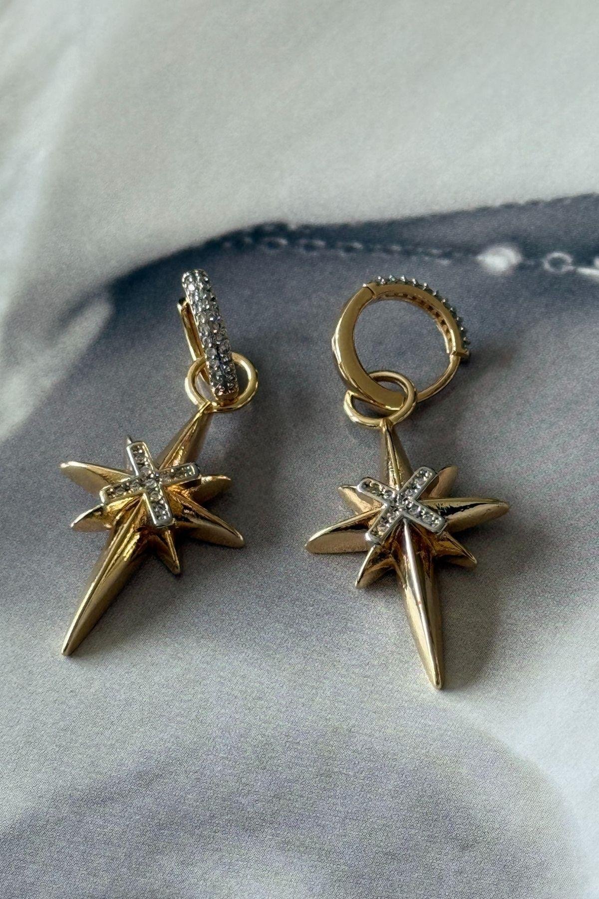 Vip Kutup Yıldızı Sallantılı Küpe