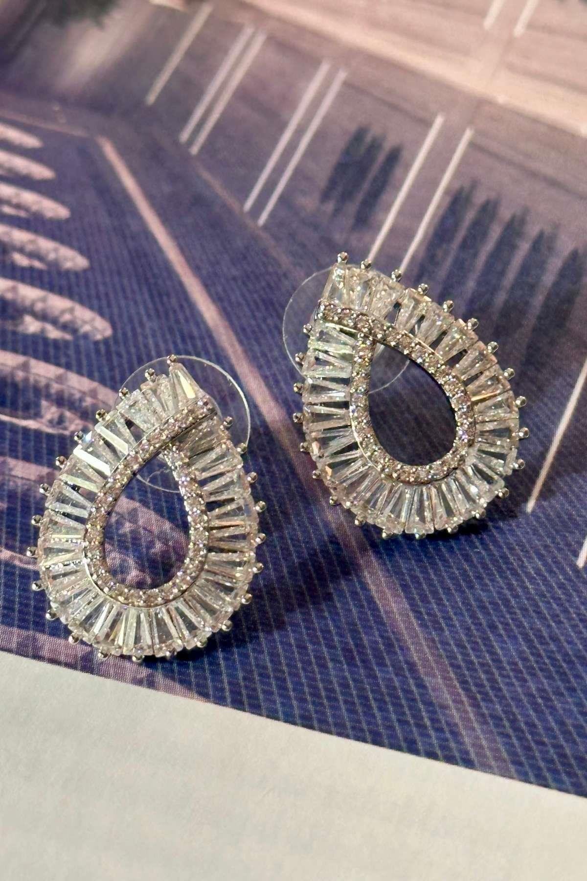 Vip Marka Model Zirkon Taşlı Küpe