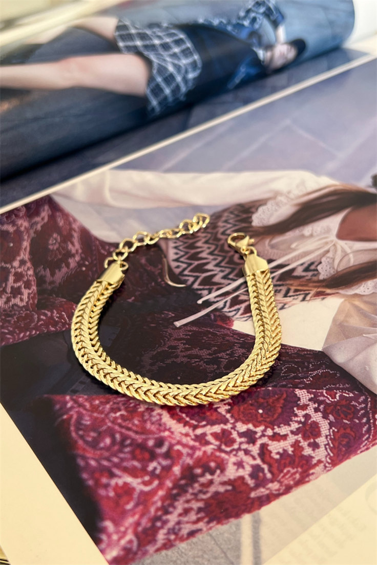 Vip Model Ezme Zincirli Balık Sırtı Bileklik Gold
