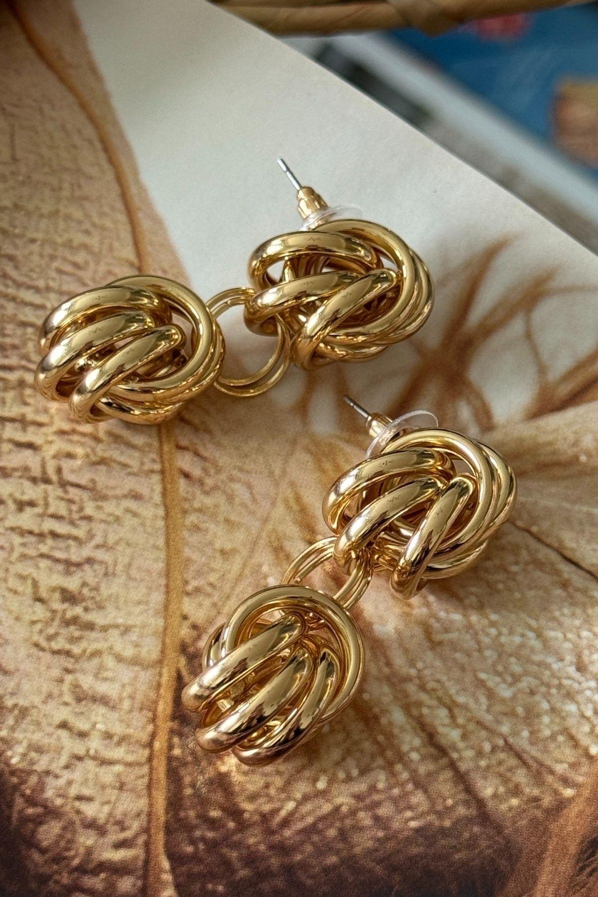 Vip Sallantılı Düğüm Küpe