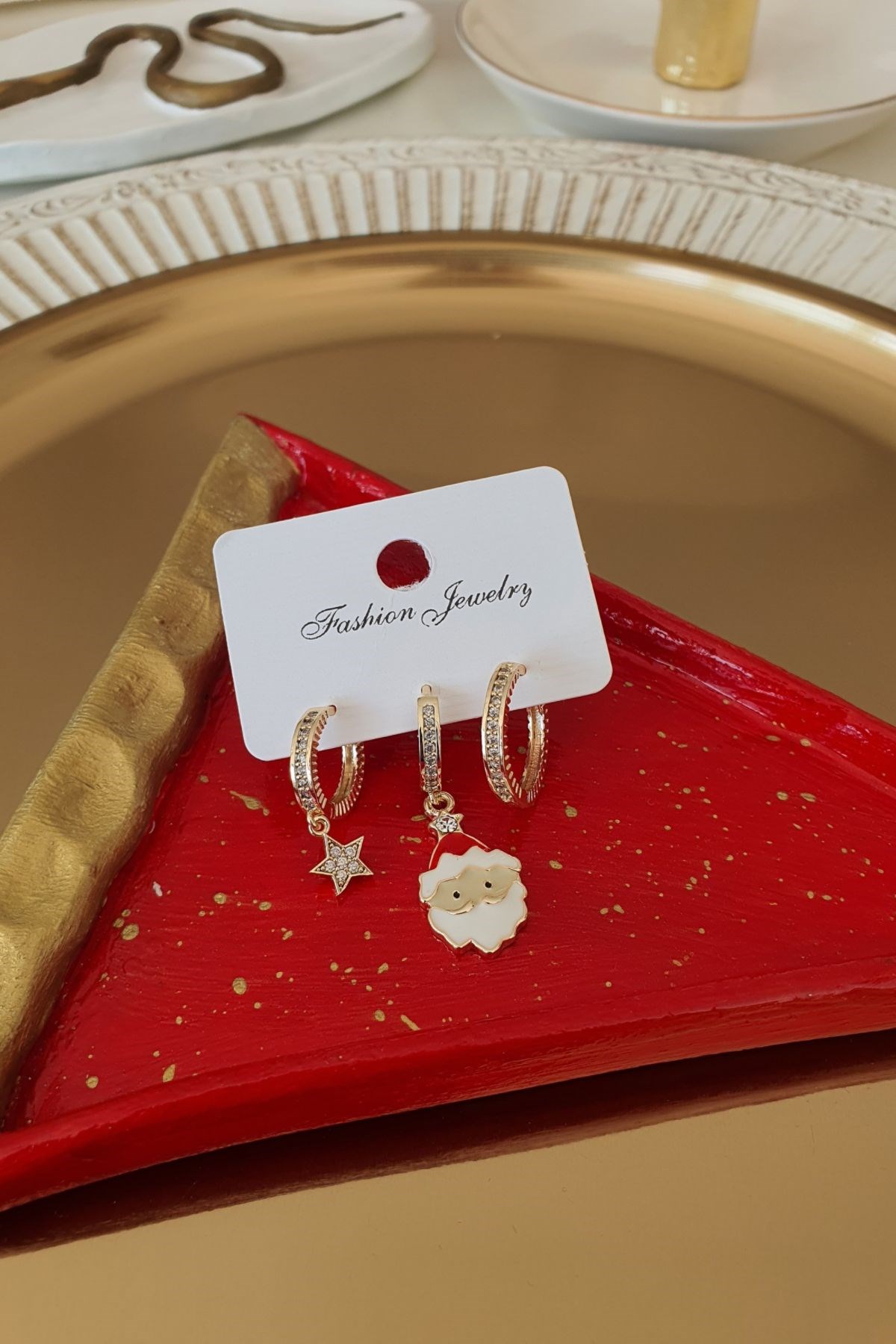 Yeni Yıl Konseptli Yıldızlı Küpe Gold