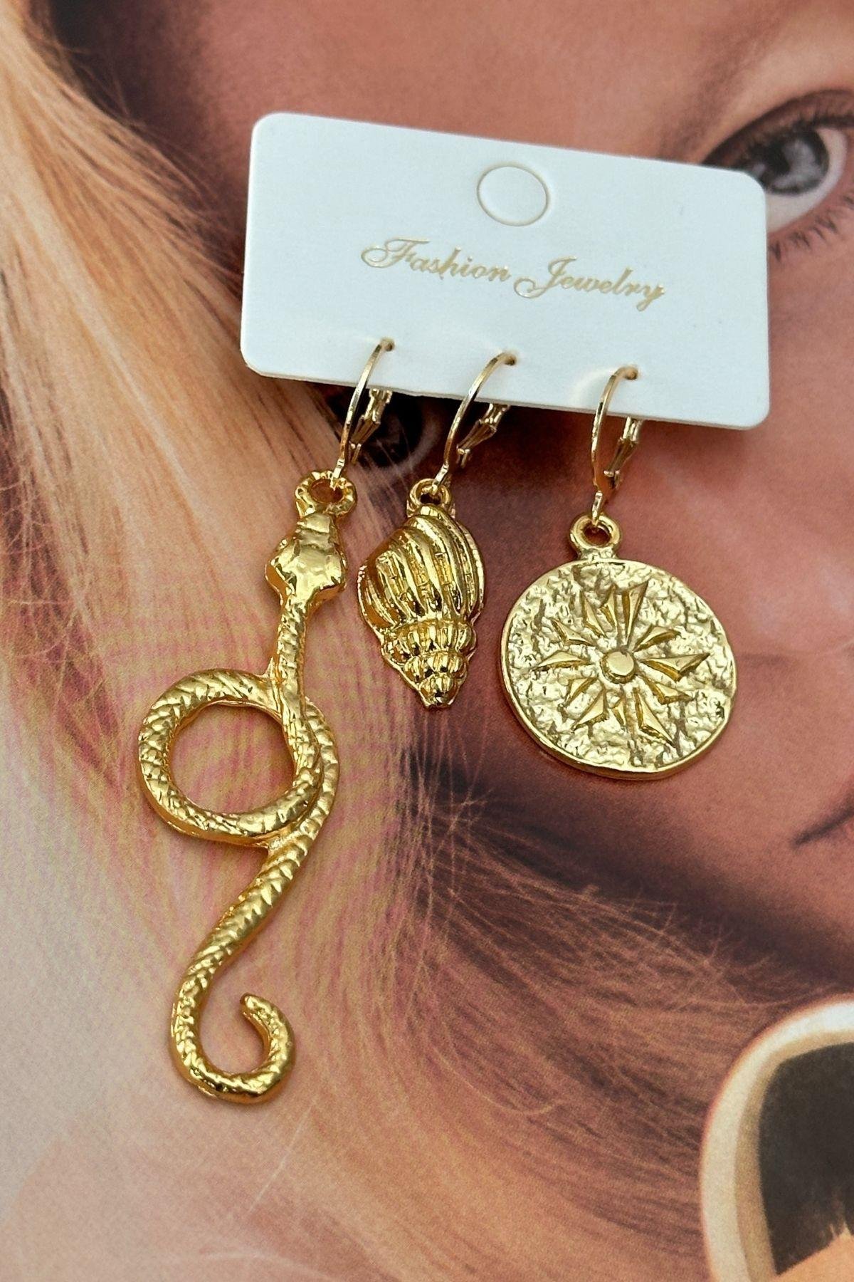 Yılan Figürlü Set Küpe