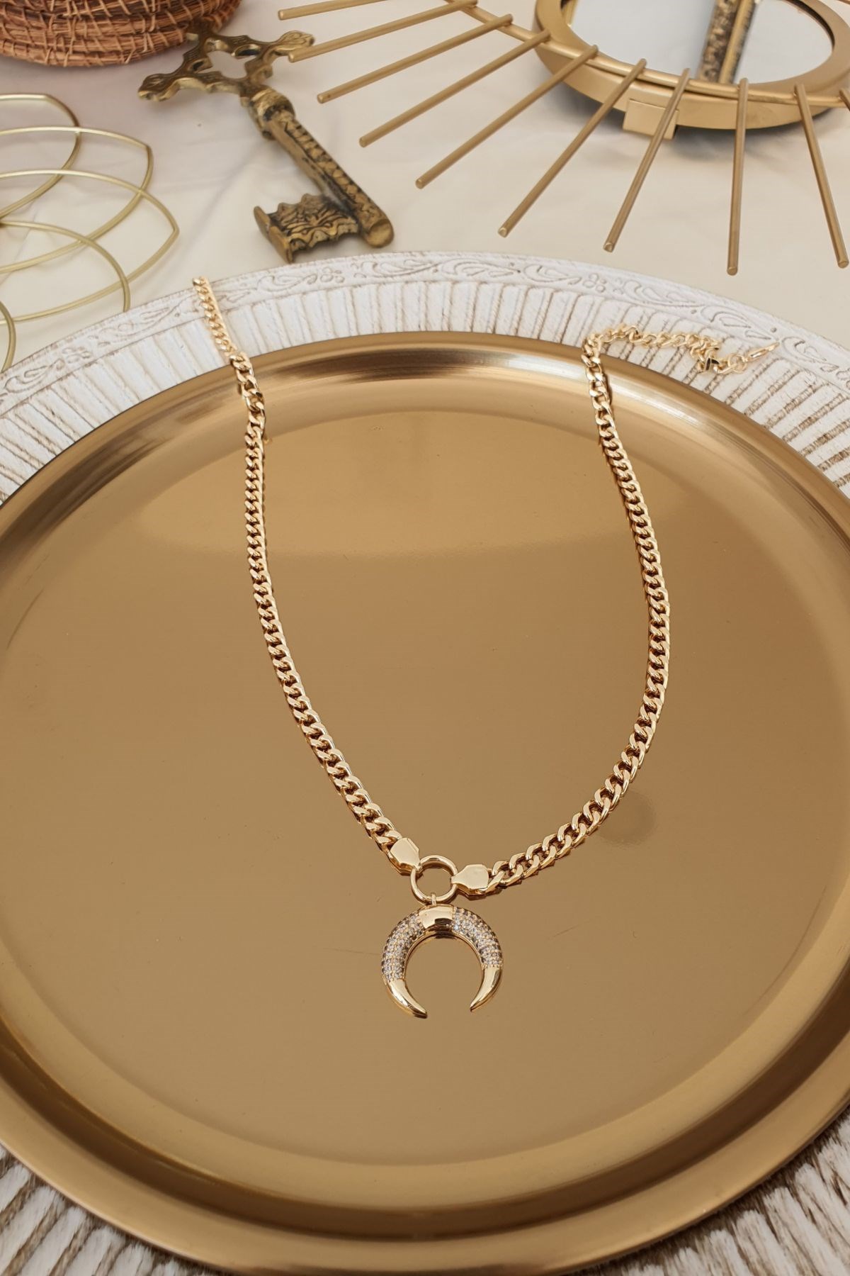 Zirkon Taşlı Ay Model Kolye Gold