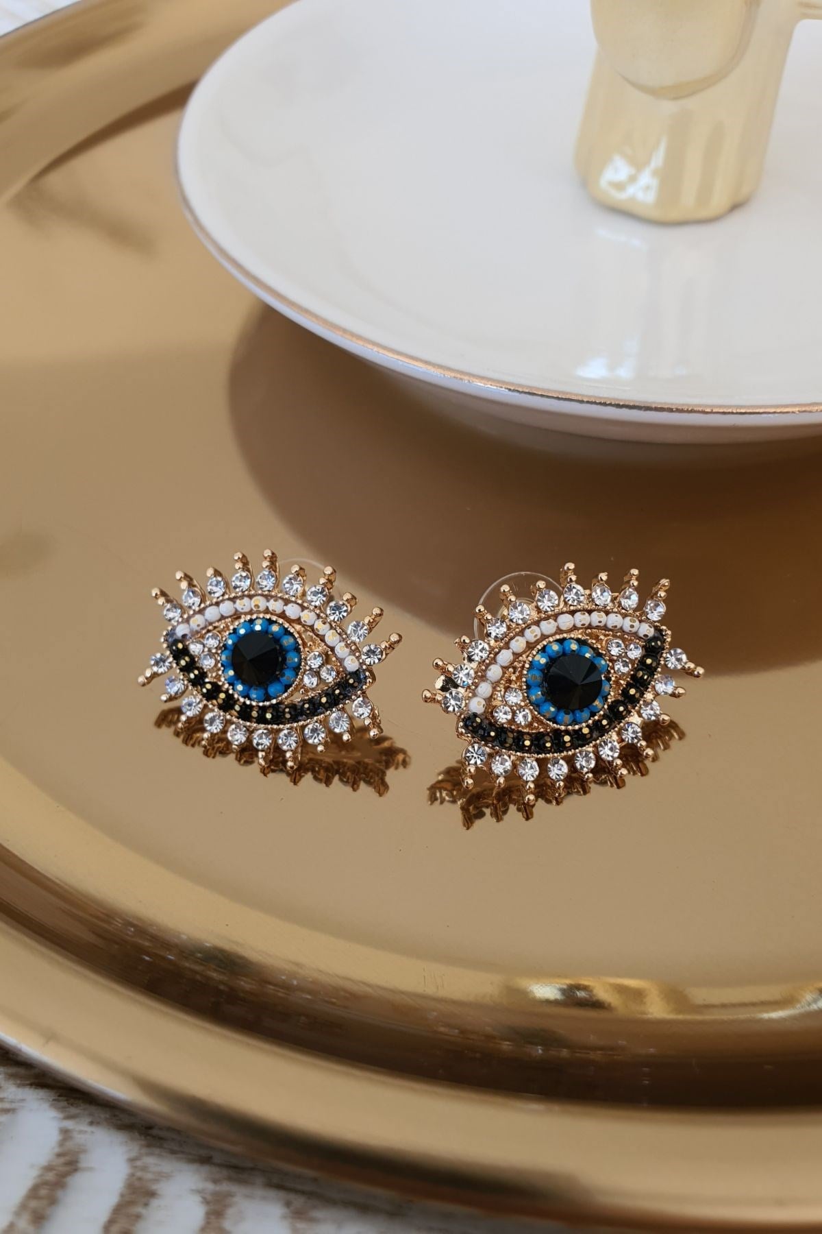Zirkon Taşlı Göz Kirpik Model Küpe Gold