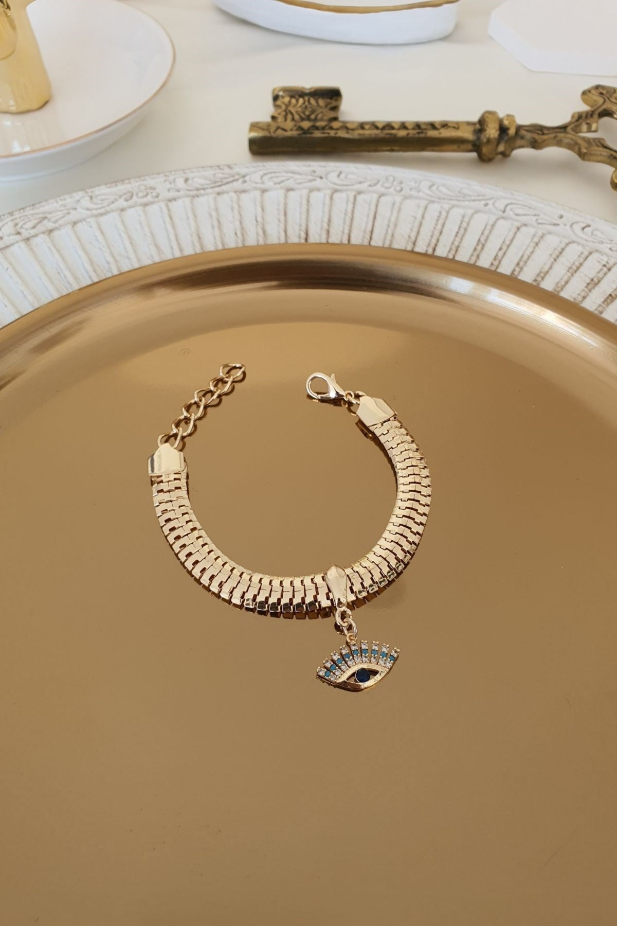 Zirkon Taşlı Göz Model Sallantılı Ezme Zincir Bileklik Gold