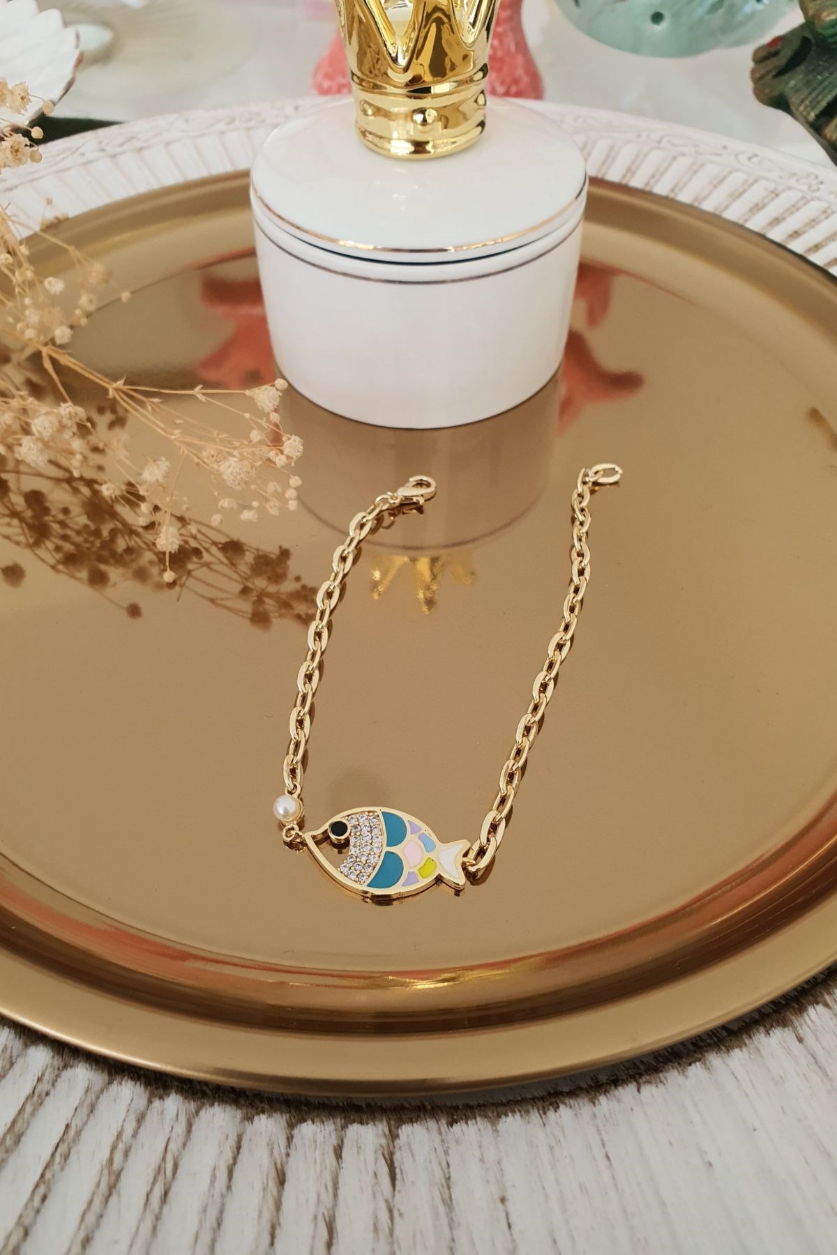 Zirkon Taşlı İnci Detaylı Balık Model Künye Gold