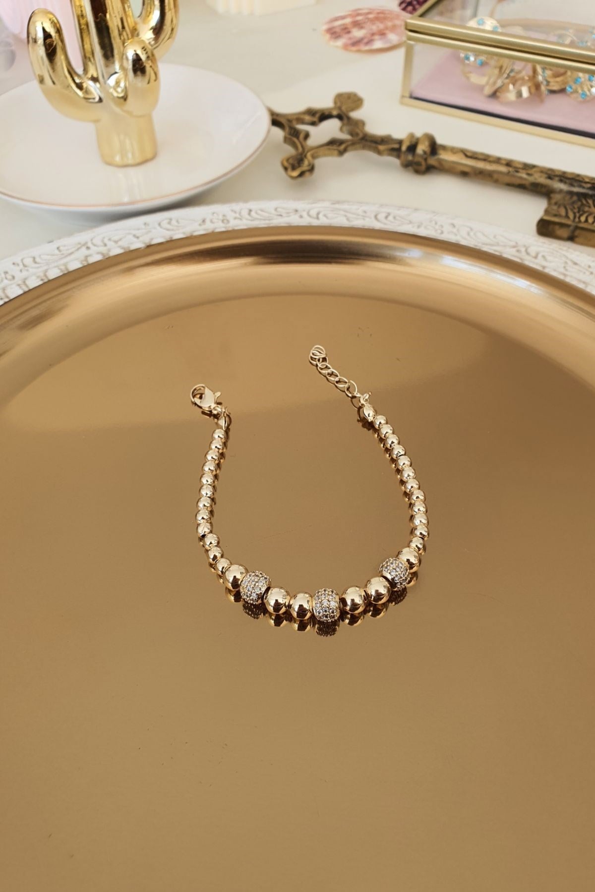 Zirkon Taşlı Topçuk Model Bileklik Gold