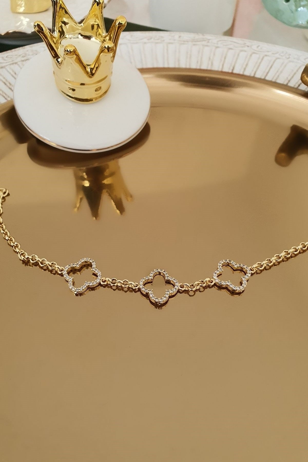 Zirkon Taşlı Üçlü Yonca Model Künye Gold