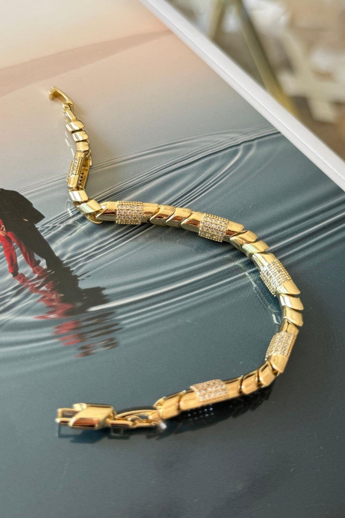 Zirkon Taşlı Vip Bileklik