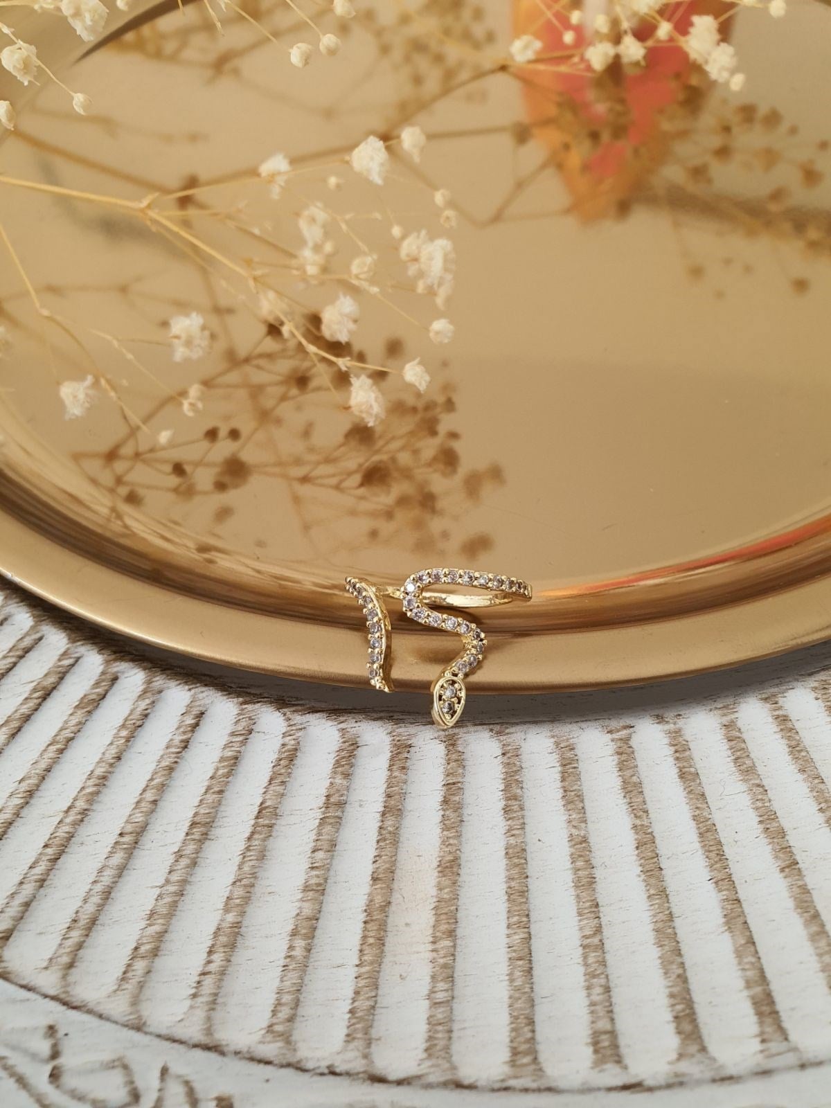 Zirkon Taşlı Yılan Model Vıntgage Yüzük Gold
