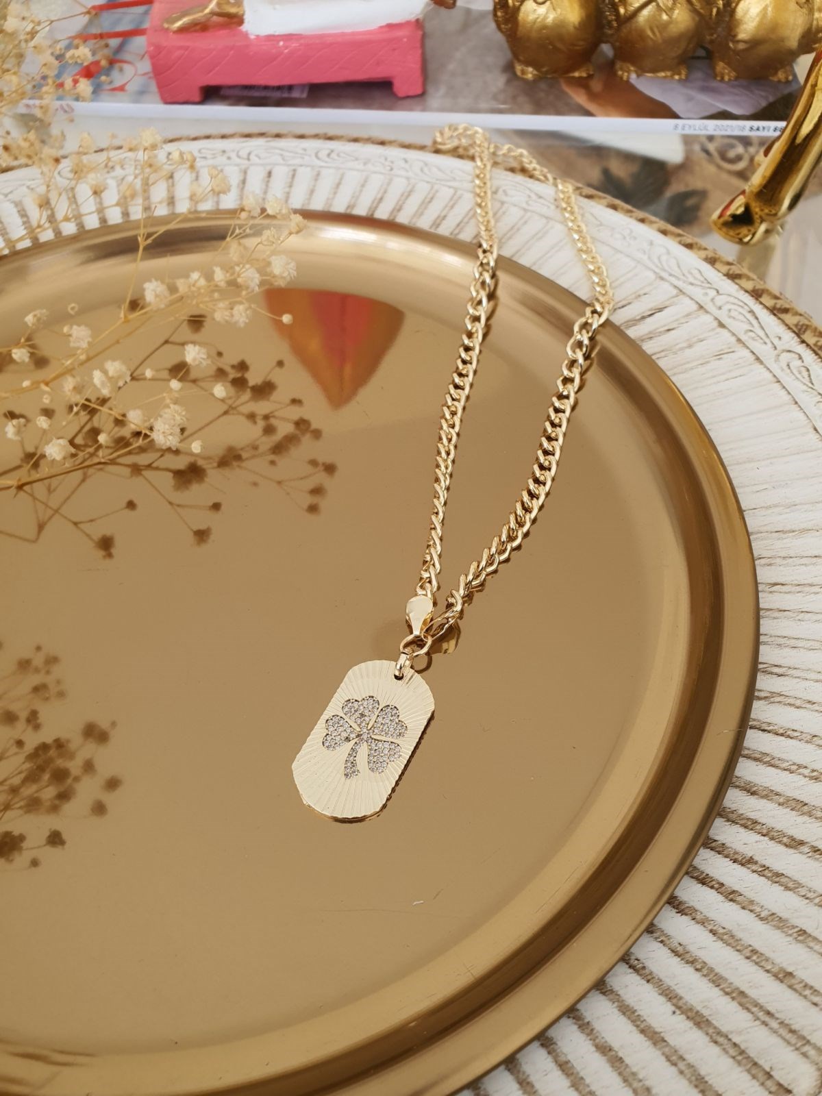 Zirkon Taşlı Yonca Model Lazer Kesimli Kolyw Gold