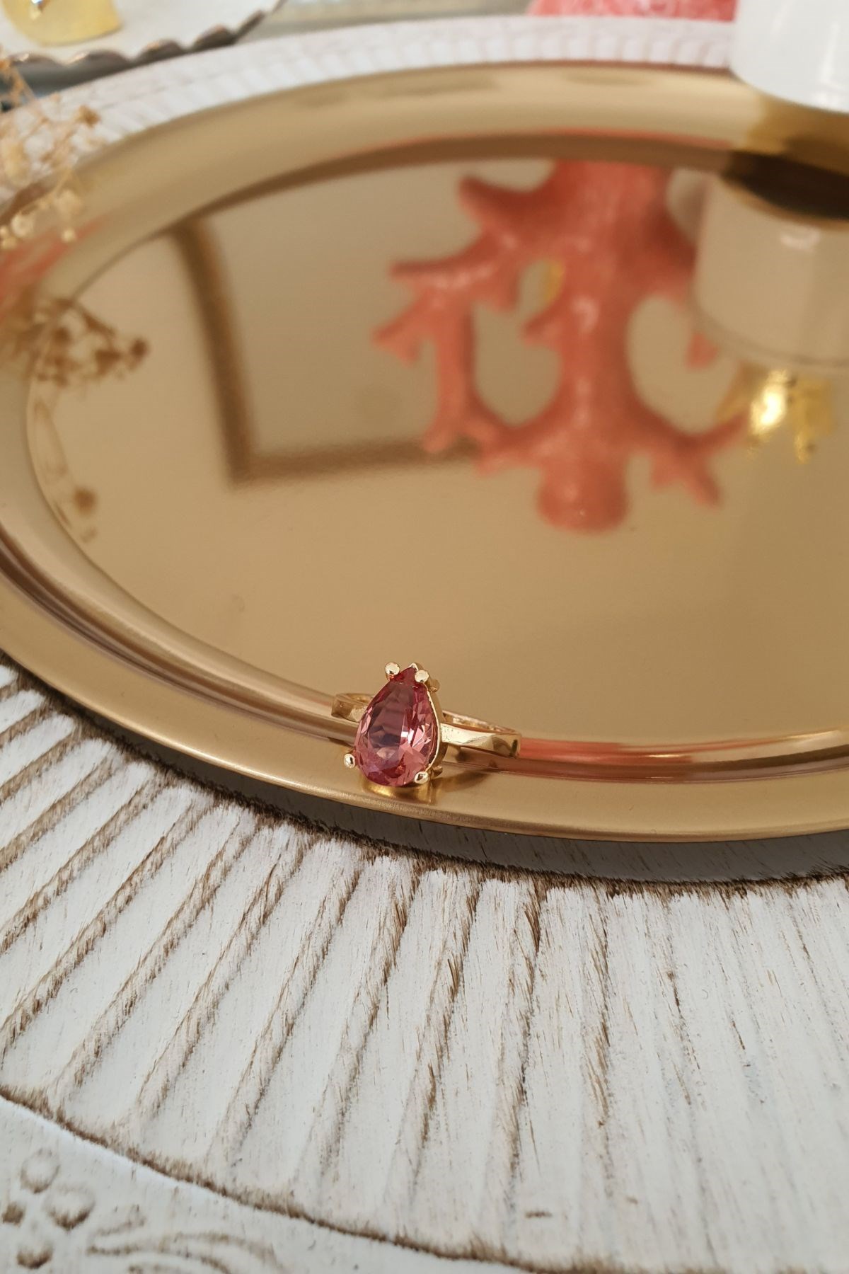 Zultanet Taşlı Oval Yüzük Gold