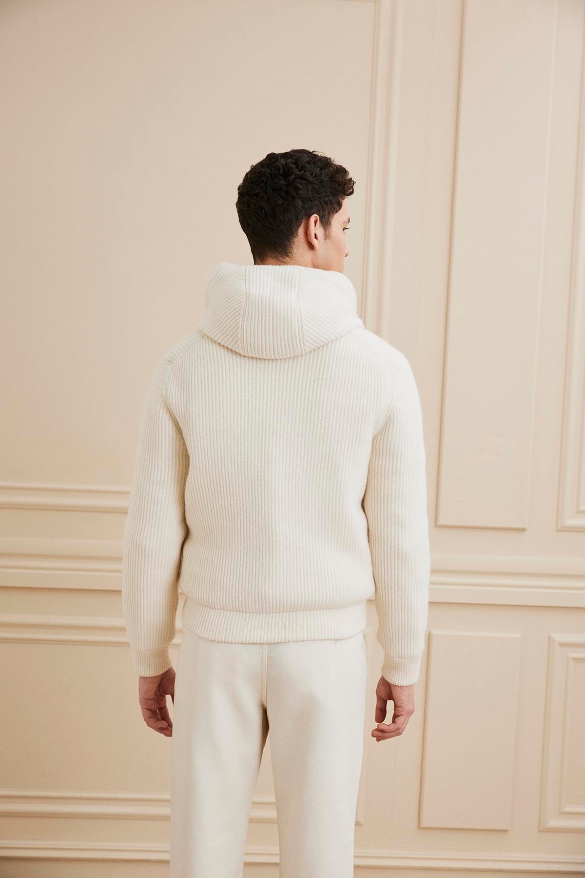 Shaky Men's Knitted Jacket Off White