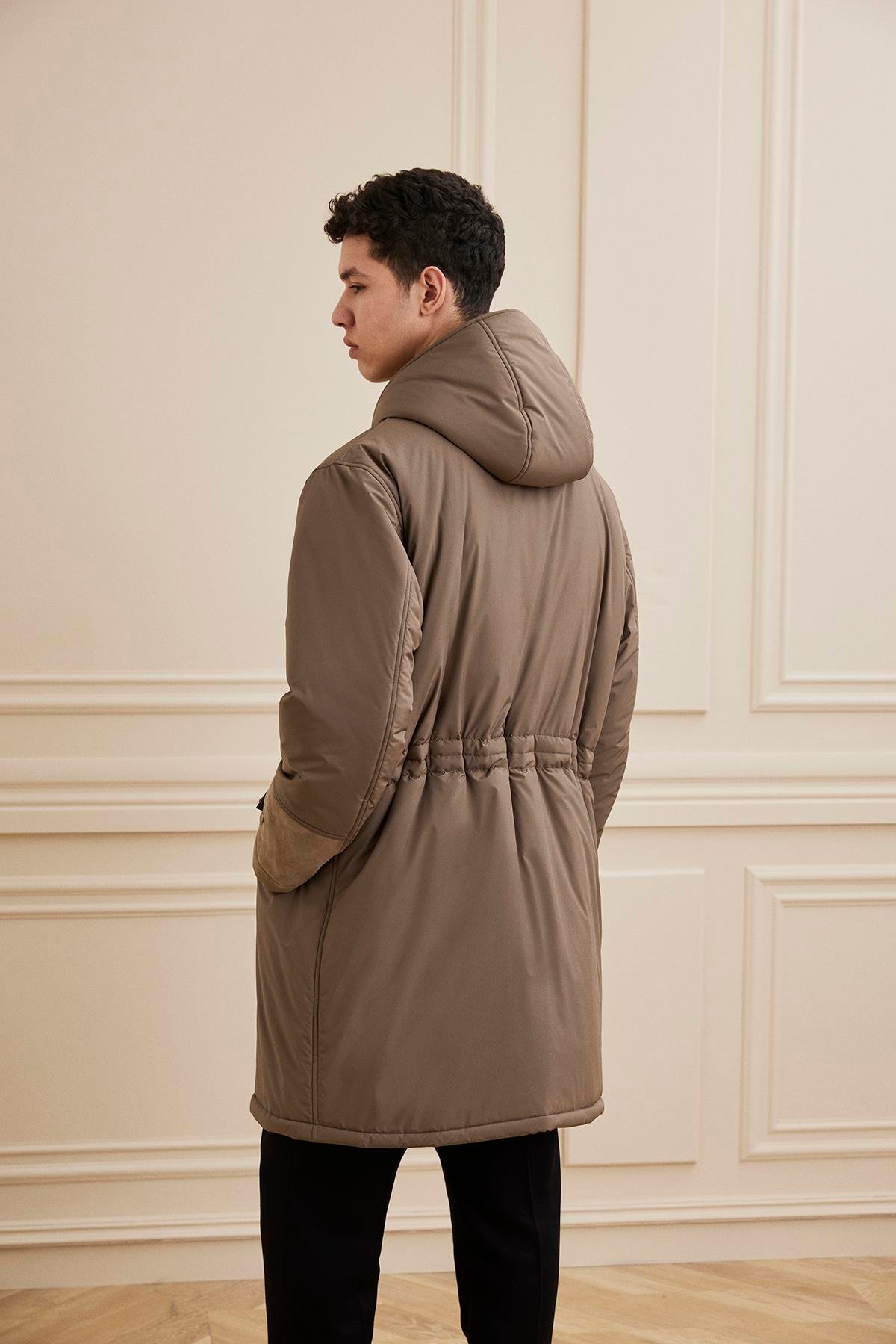 Shaky Men's Textile 100% Polyester Fabric Short Coat Mink Color