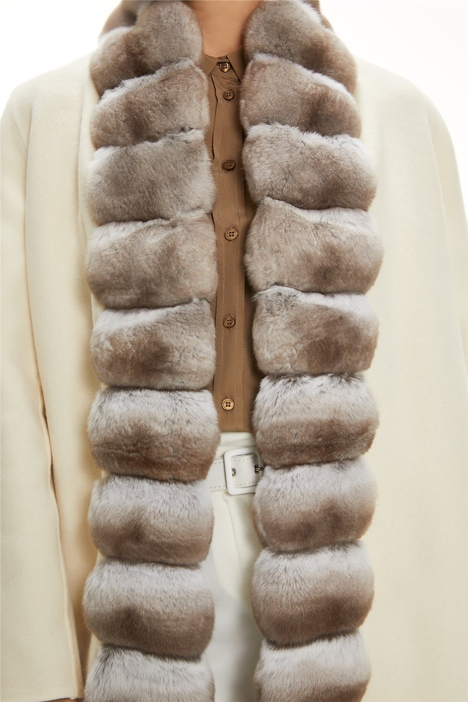 Shaky Women's Cashmere Coat with Chinchilla trimming