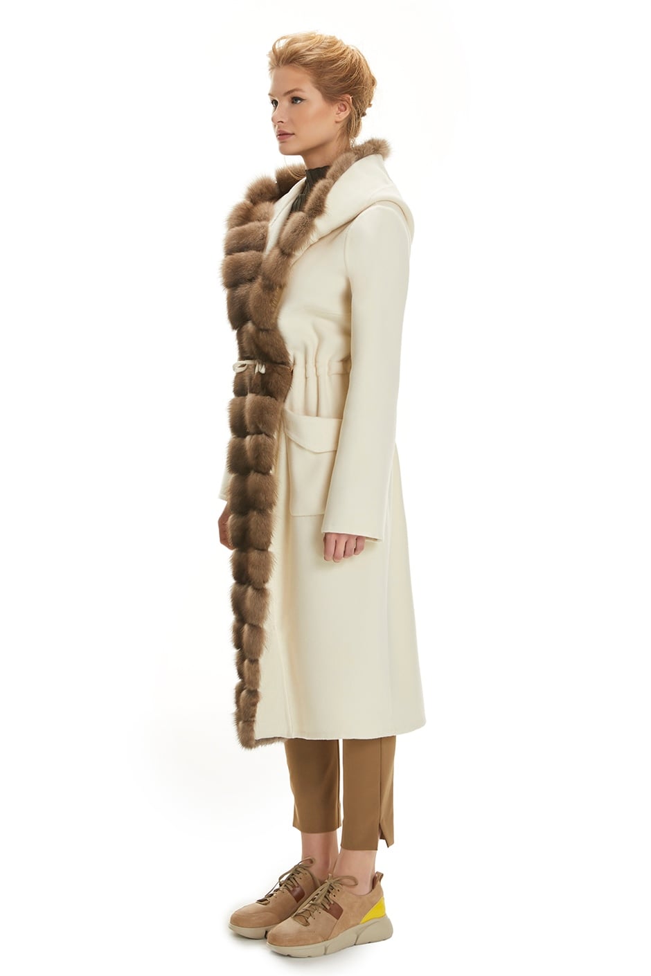 Shaky Women's Cashmere Coat with Sable trimming