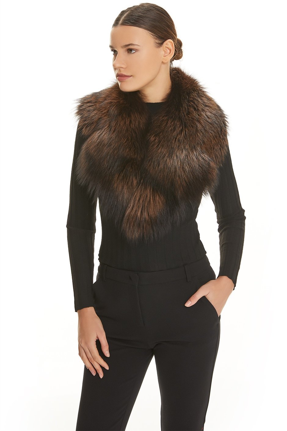 Shaky Women's Fox Fur Scarf