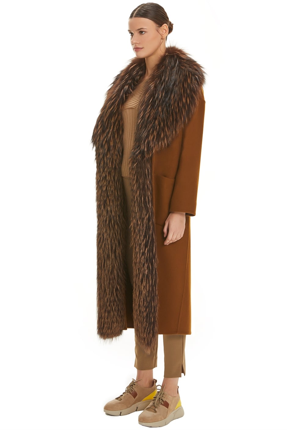 Shaky Women's Isea 95% Wool 5% Cashmere Fabric Coat with Fox trimming