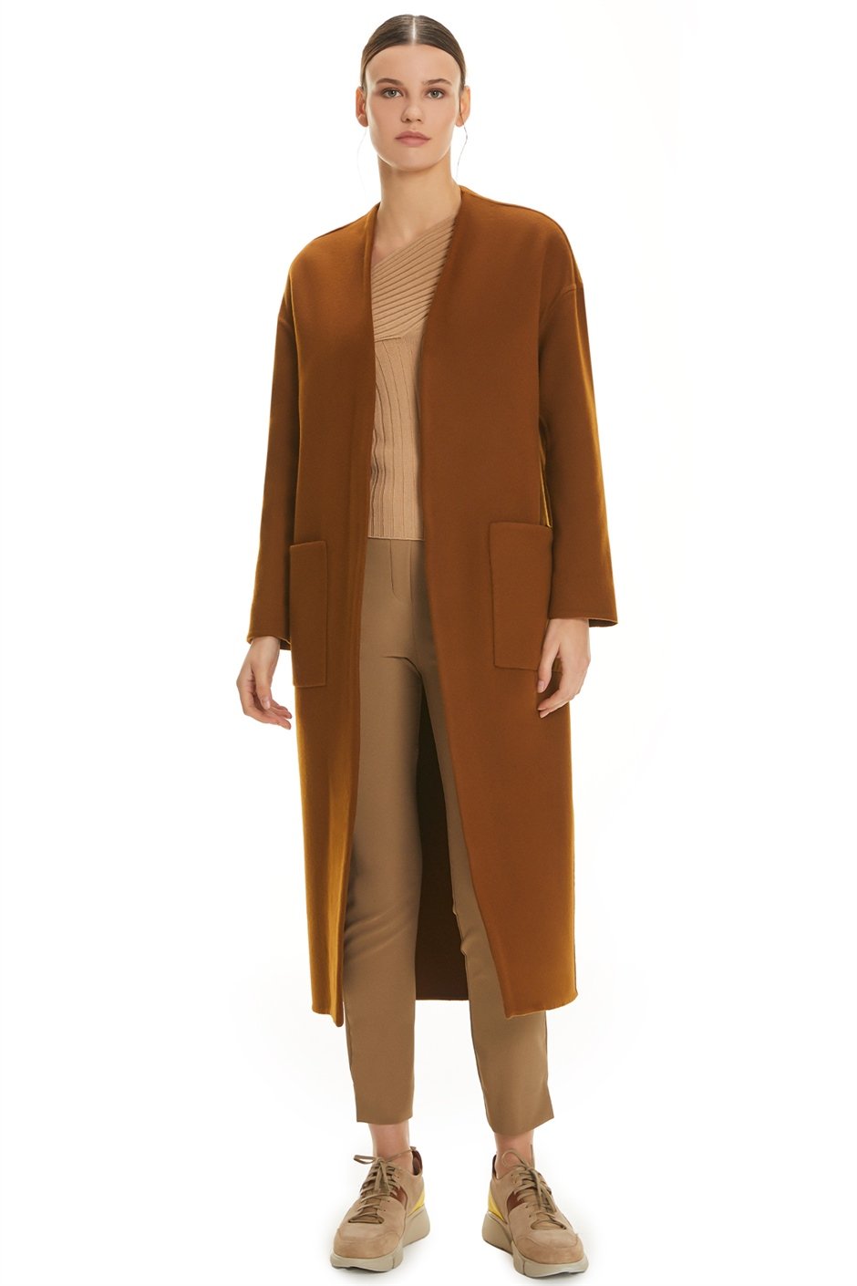 Shaky Women's Isea 95% Wool 5% Cashmere Fabric Coat with Fox trimming