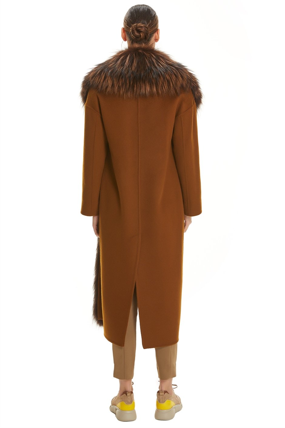 Shaky Women's Isea 95% Wool 5% Cashmere Fabric Coat with Fox trimming