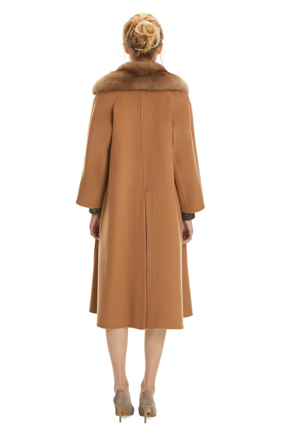 Shaky Women's Isea 95% Wool 5% Cashmere Fabric Coat with Sable trimming