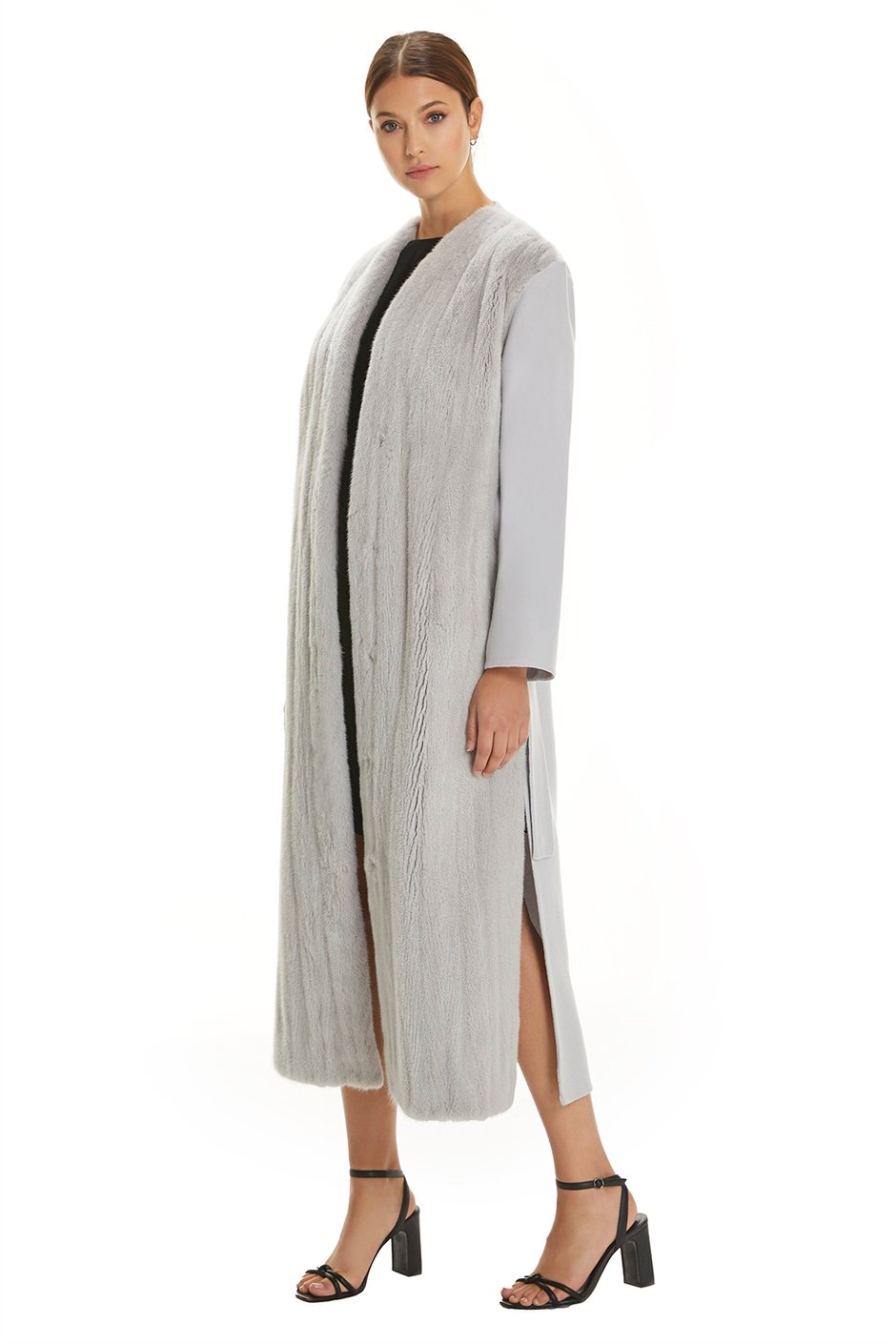 Shaky Women's Isea 95% Wool 5% Cashmere Fabric Coat with Mink trimming
