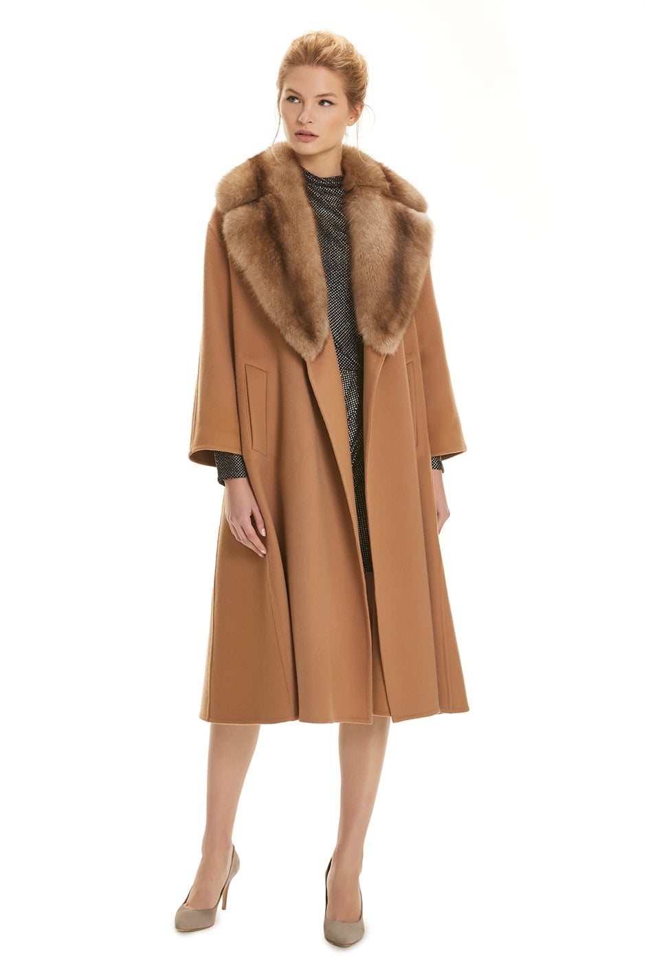 Shaky Women's Isea 95% Wool 5% Cashmere Fabric Coat with Sable trimming