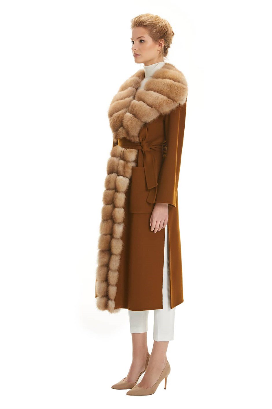 Shaky Women's Isea 95% Wool 5% Cashmere Fabric Coat with Sable trimming Taba