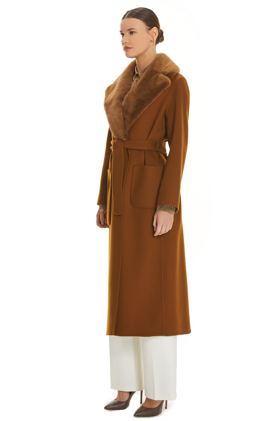 Shaky Women's Isea 95% Wool 5% Cashmere Fabric Coat with Mink trimming