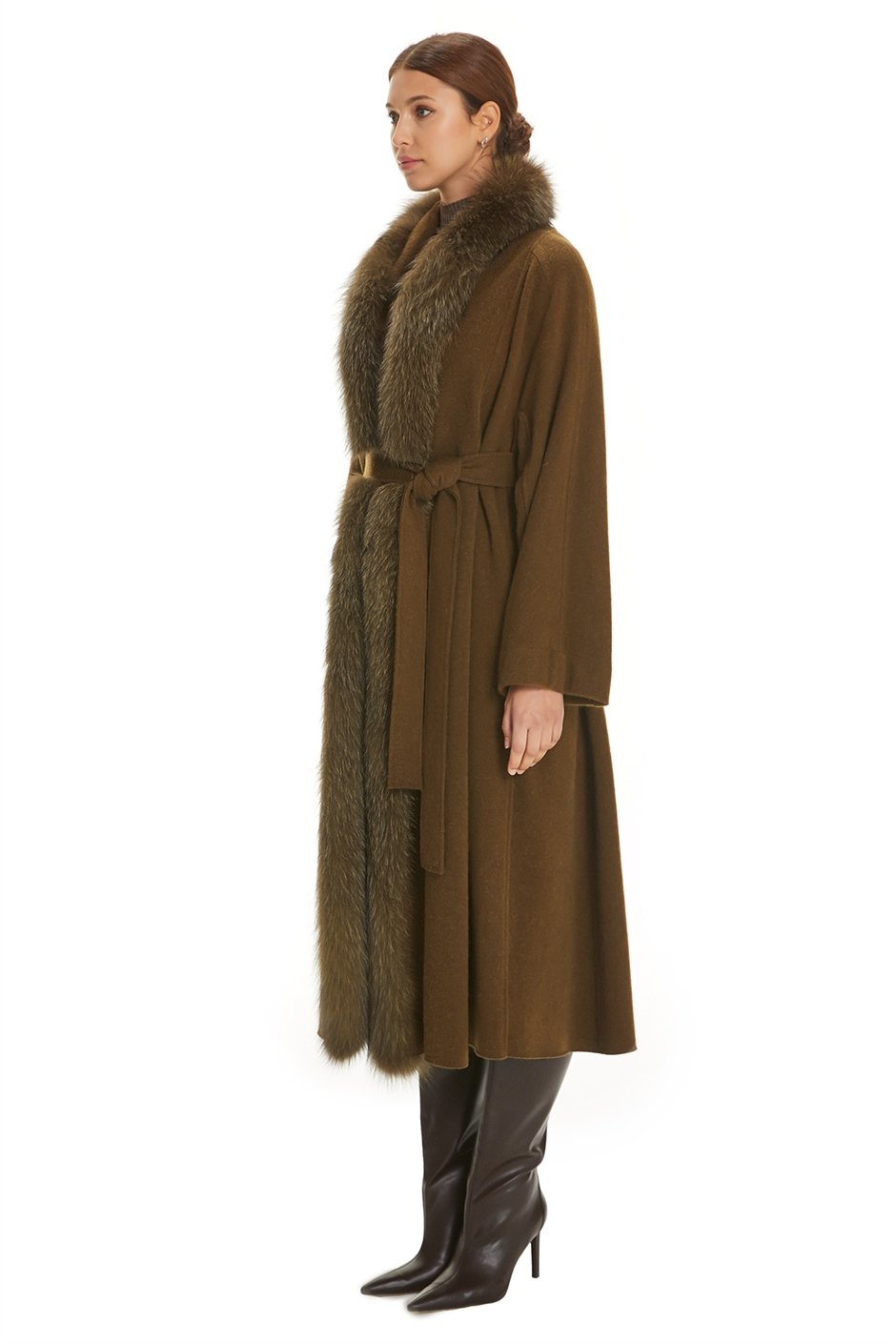 Shaky Women's Knitted Coat with Fox trimming