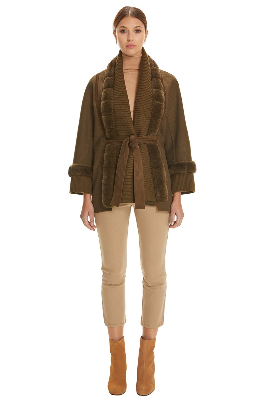 Shaky Women's Knitted Jacket with Mink trimming