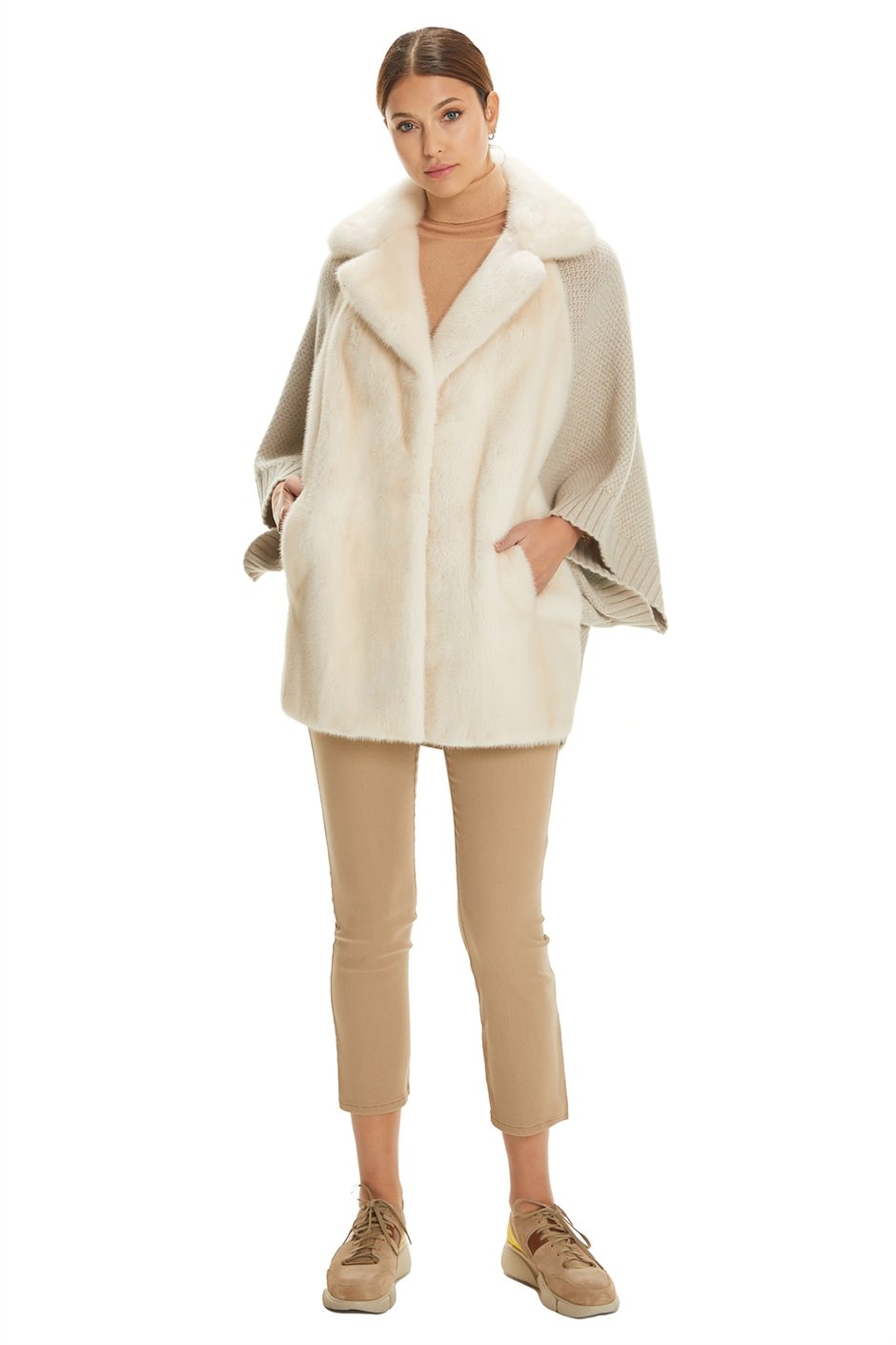 Shaky Women's Knitted Short Coat with Mink trimming