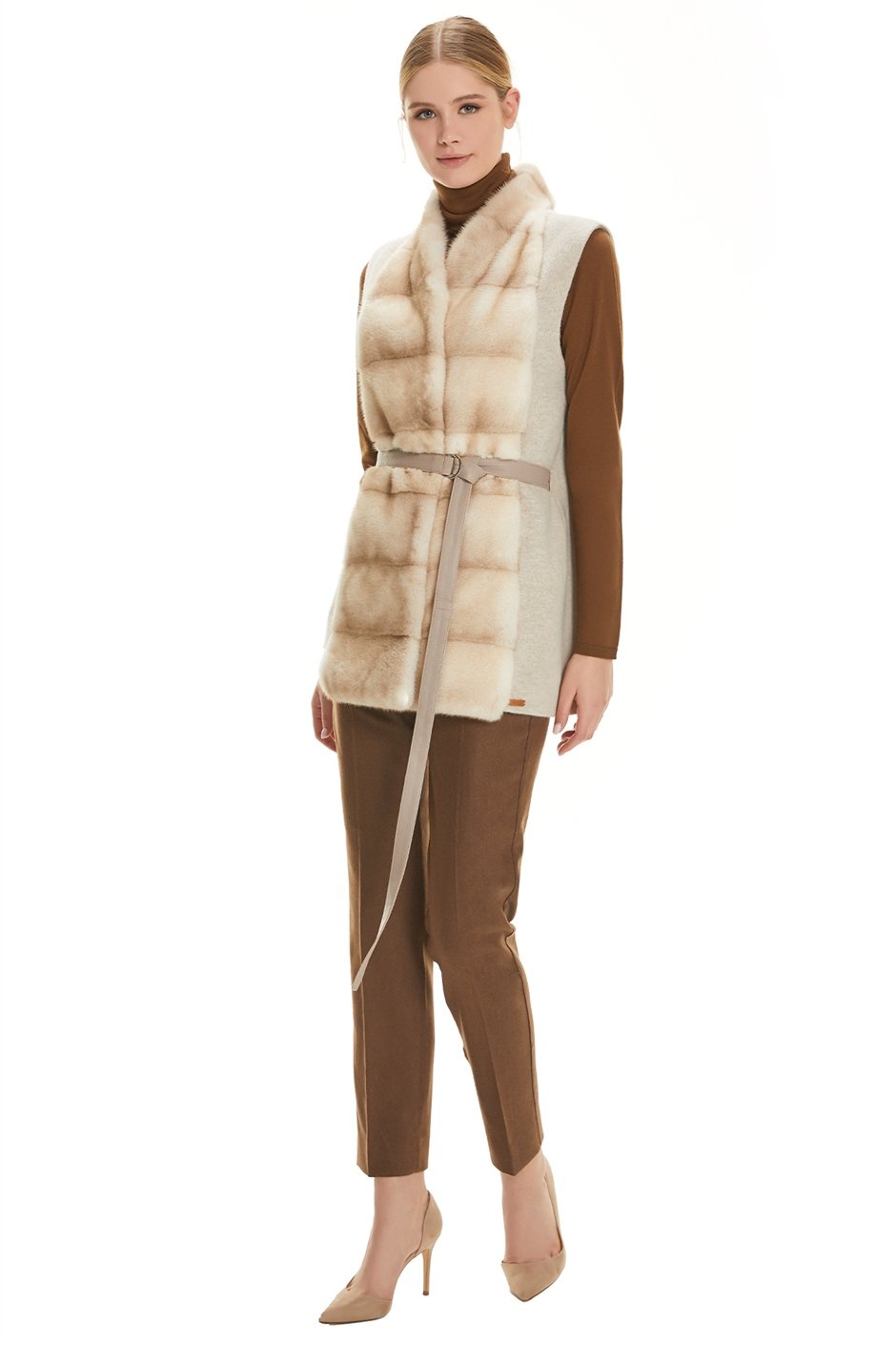 Shaky Women's Knitted Waistcoat with Mink trimming
