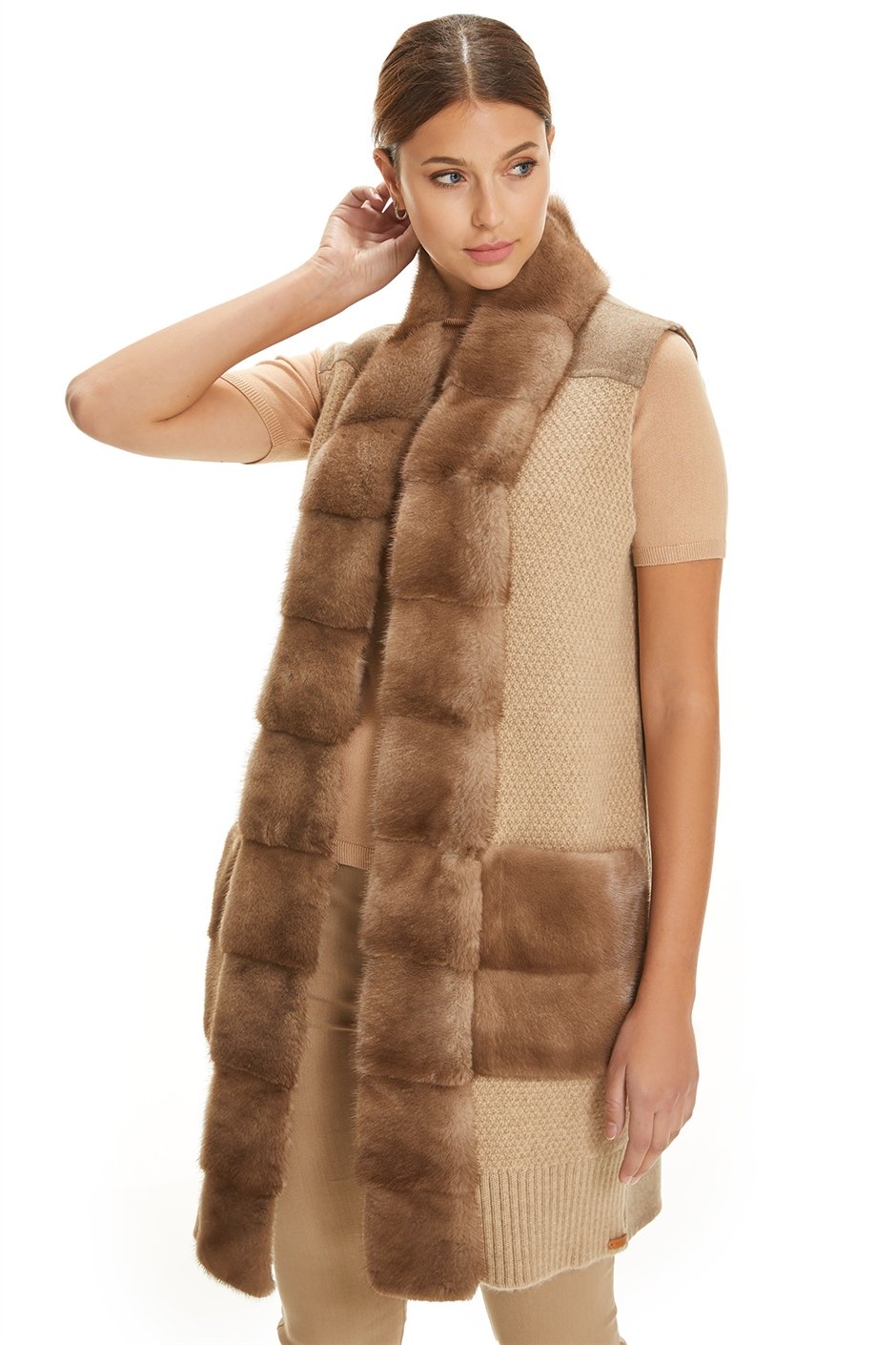 Shaky Women's Knitted Waistcoat with Mink trimming