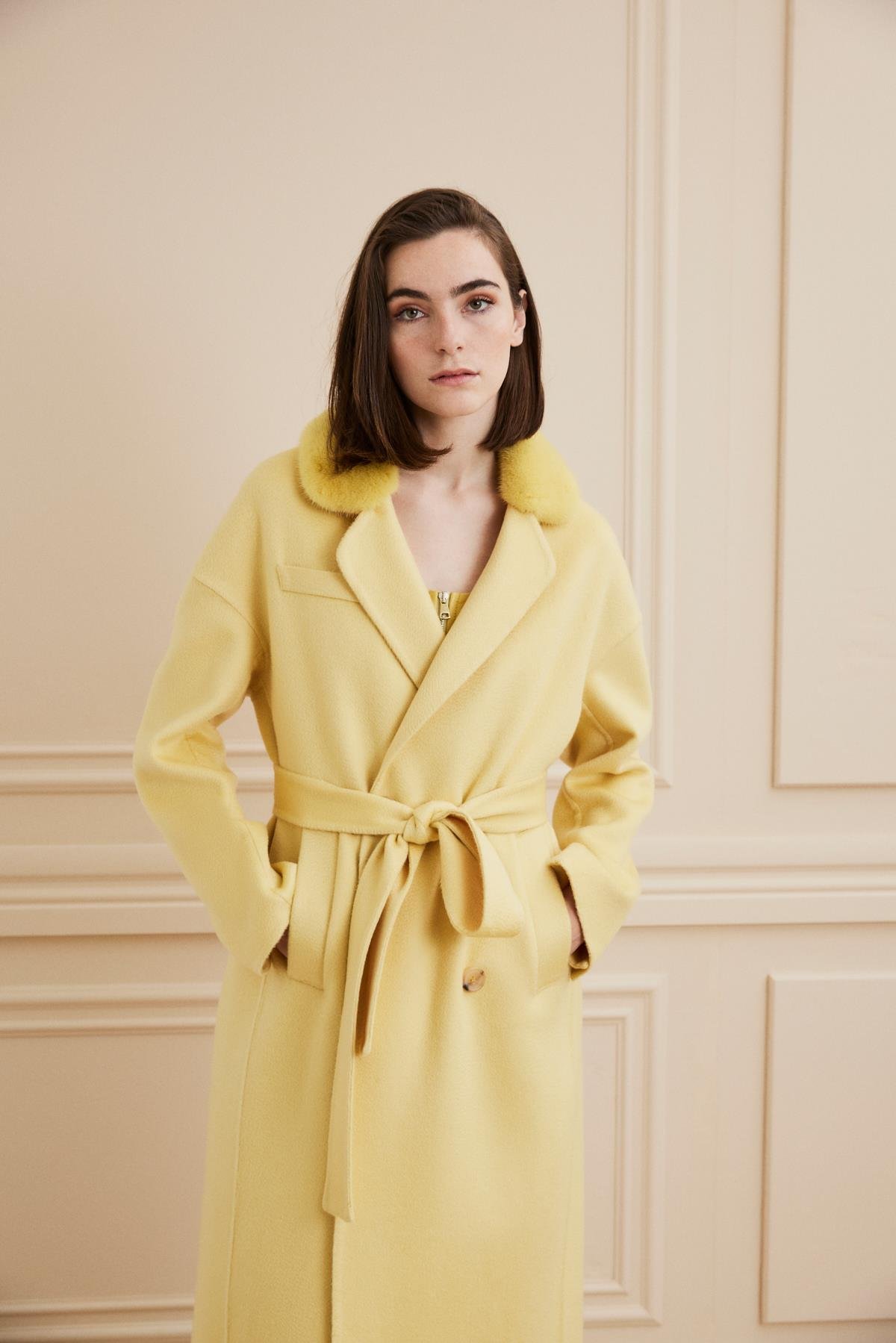 Shaky Women's Lanificio Colombo 100% Cashmere Fabric Coat With Mink Trimming Yellow