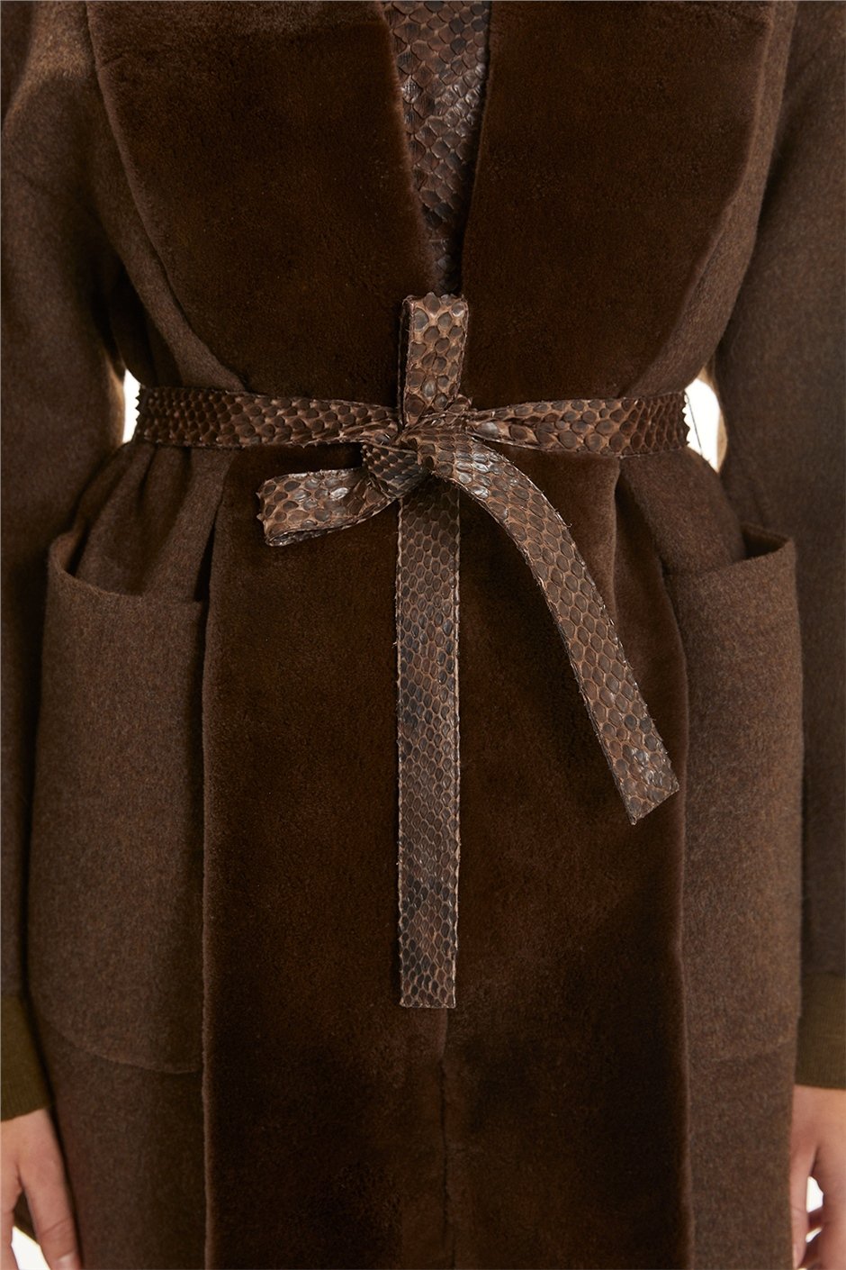 Shaky Women's Loro Piana 100% Wool Fabric Short Coat with Mink trimming